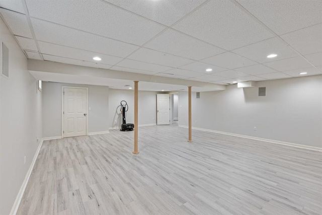 16 Locke Mill Drive, Litchfield, NH 03052