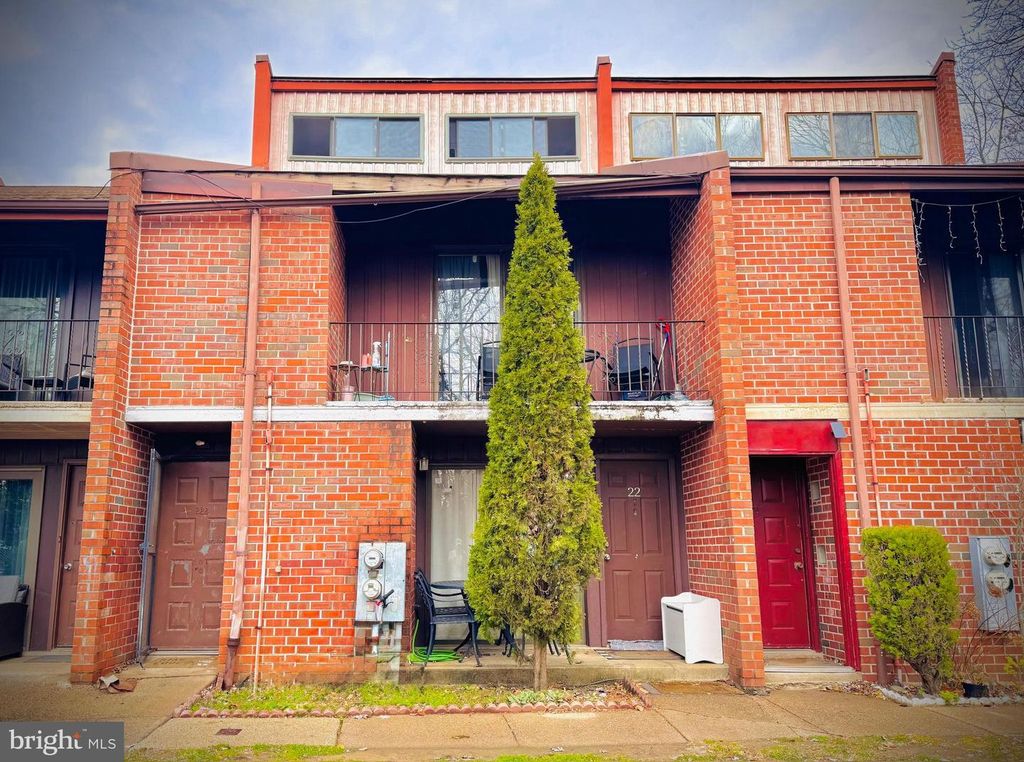 9841 NORTHEAST AVE, Philadelphia, PA 19115