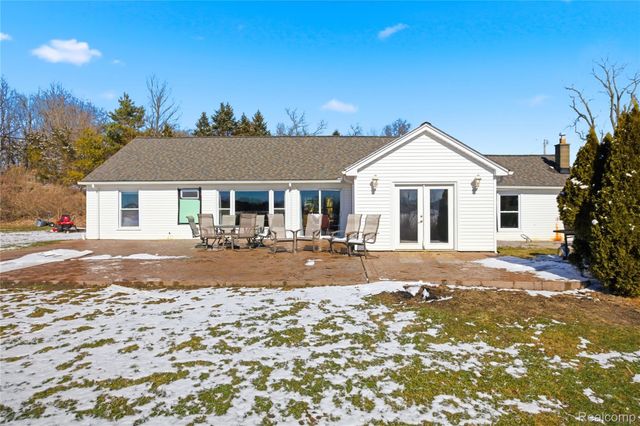 68991 Mound Road, Washington Township, MI 48095