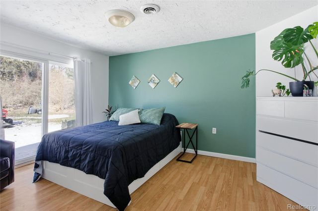 68991 Mound Road, Washington Township, MI 48095