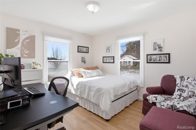 68991 Mound Road, Washington Township, MI 48095