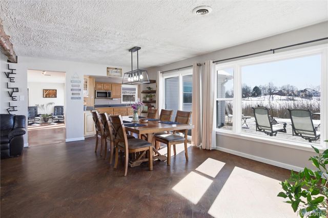 68991 Mound Road, Washington Township, MI 48095