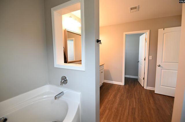 422 Glen Arven Court, Chapin, SC 29036