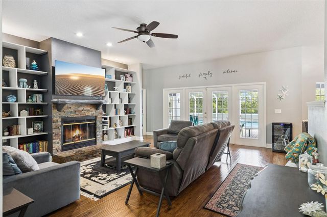 2352 MILES COURT, Lakeland, FL 33812