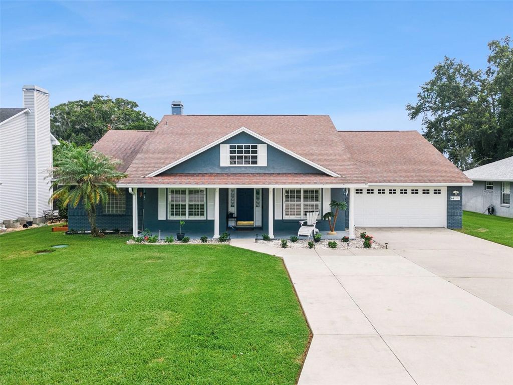 2352 MILES COURT, Lakeland, FL 33812
