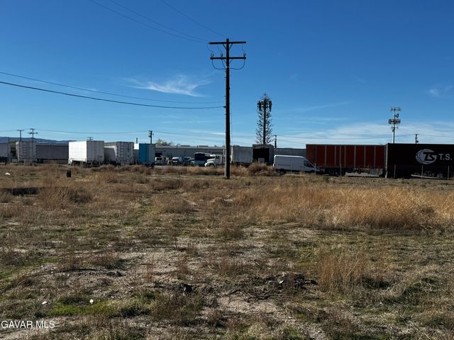 Spearman Ave Avenue, Lancaster, CA 93535