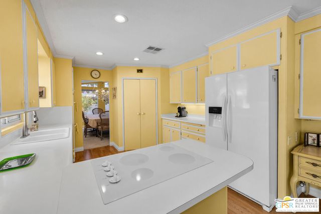 10 International Boulevard, Rancho Mirage, CA 92270