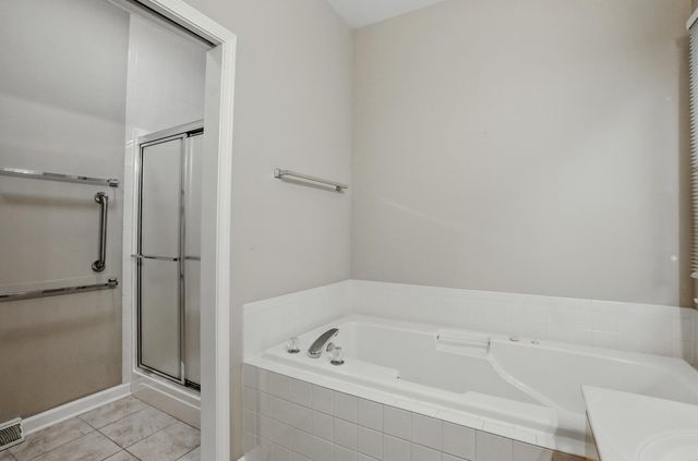 3802 FRONTENAC PL, Columbia, MO 65203