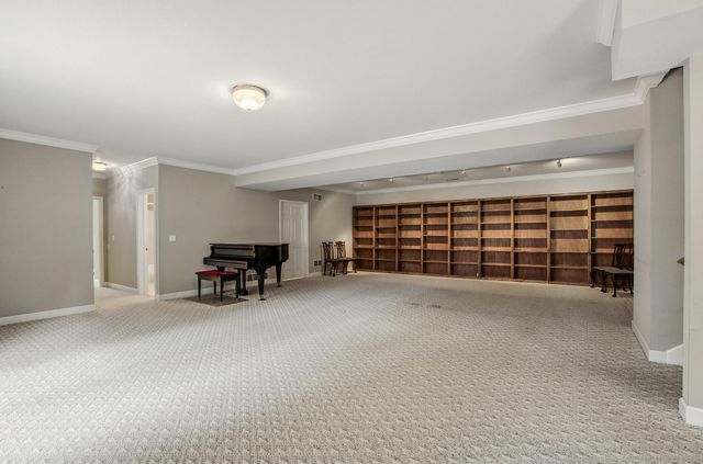 3802 FRONTENAC PL, Columbia, MO 65203