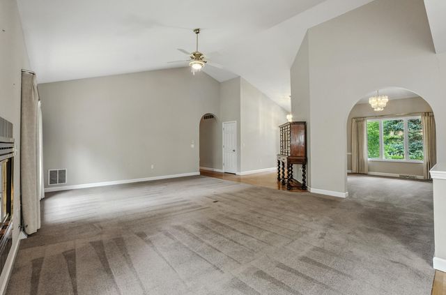 3802 FRONTENAC PL, Columbia, MO 65203
