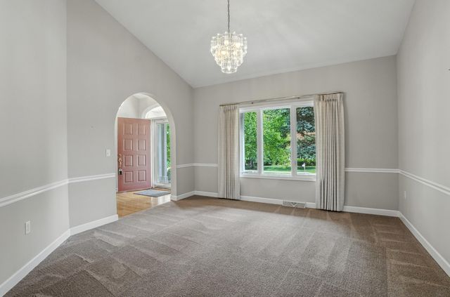 3802 FRONTENAC PL, Columbia, MO 65203