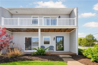 3970 Royal Liverpool Drive A, Uniontown, OH 44685