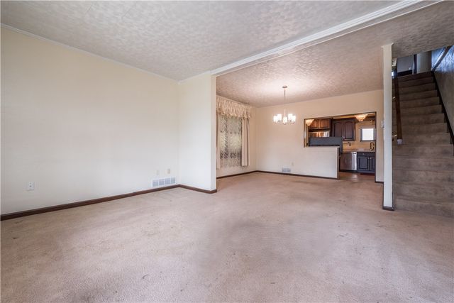 1522 Lenz Ave, Ambridge, PA 15003