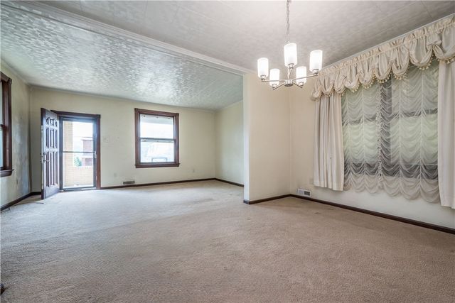 1522 Lenz Ave, Ambridge, PA 15003
