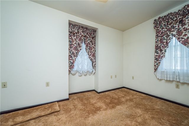 1522 Lenz Ave, Ambridge, PA 15003