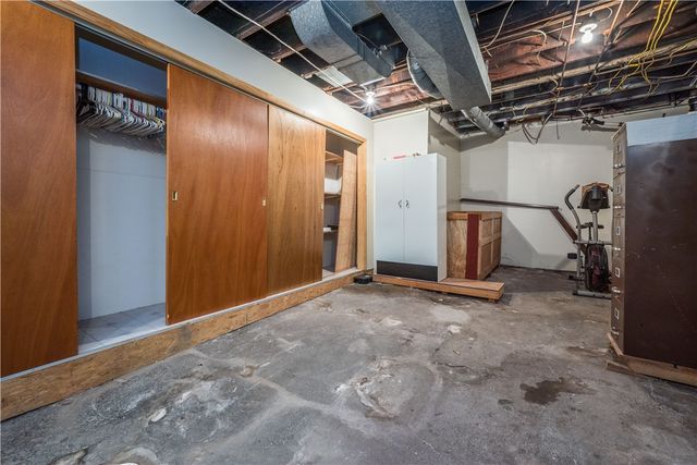 1522 Lenz Ave, Ambridge, PA 15003