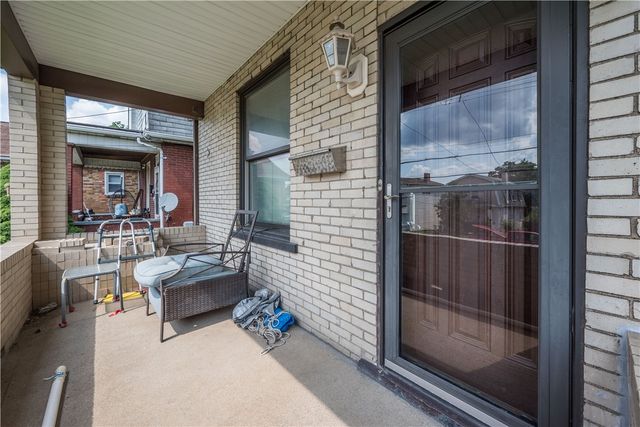 1522 Lenz Ave, Ambridge, PA 15003