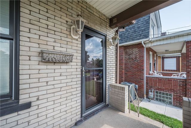 1522 Lenz Ave, Ambridge, PA 15003