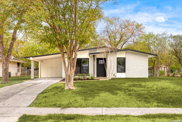 9810 Eveningway, San Antonio, TX 78233