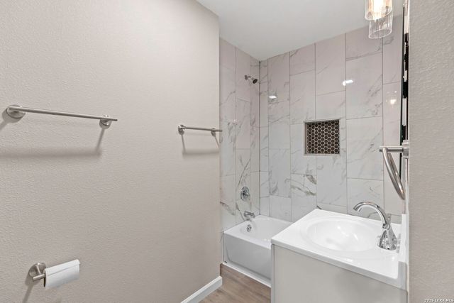 9810 Eveningway, San Antonio, TX 78233