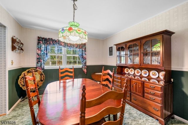 20 E Circuit Dr, Roxbury Twp., NJ 07876