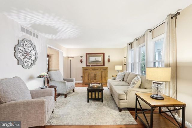 722 CORNWALLIS DRIVE, Mount Laurel, NJ 08054