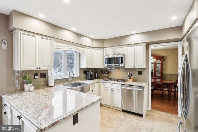 722 CORNWALLIS DRIVE, Mount Laurel, NJ 08054