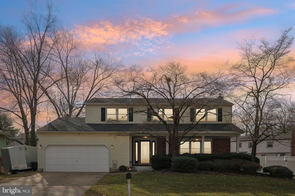 722 CORNWALLIS DRIVE, Mount Laurel, NJ 08054