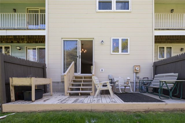 3 Southfield Drive, Webster, NY 14580