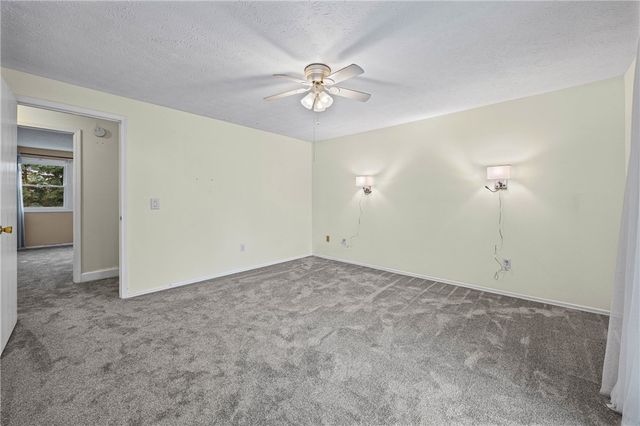 3 Southfield Drive, Webster, NY 14580