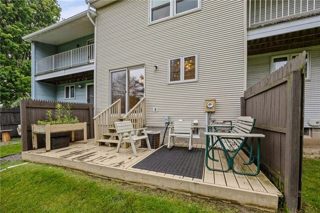 3 Southfield Drive, Webster, NY 14580