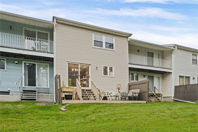 3 Southfield Drive, Webster, NY 14580