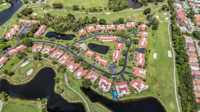 8535 Casa Del Lago F F, Boca Raton, FL 33433