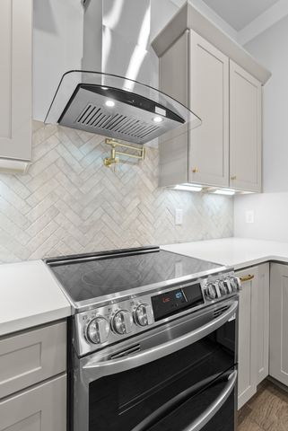 542B Starliner Dr, Nashville, TN 37209