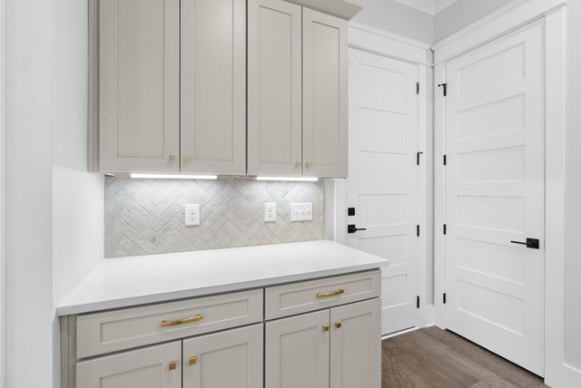 542B Starliner Dr, Nashville, TN 37209