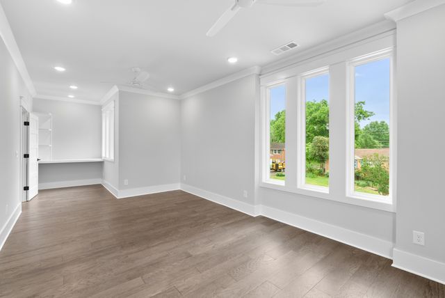 542B Starliner Dr, Nashville, TN 37209