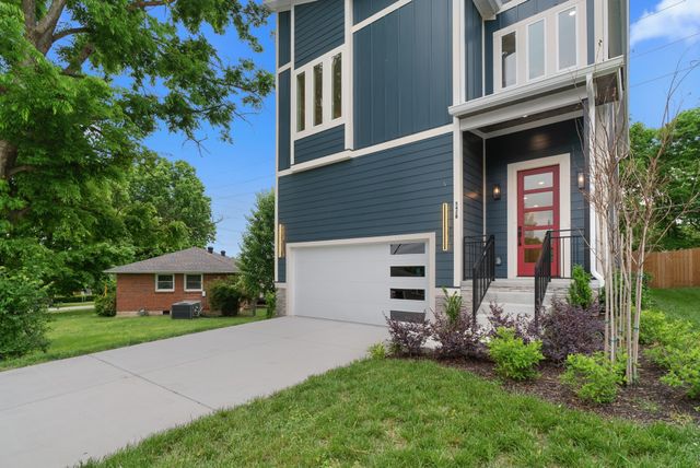 542B Starliner Dr, Nashville, TN 37209