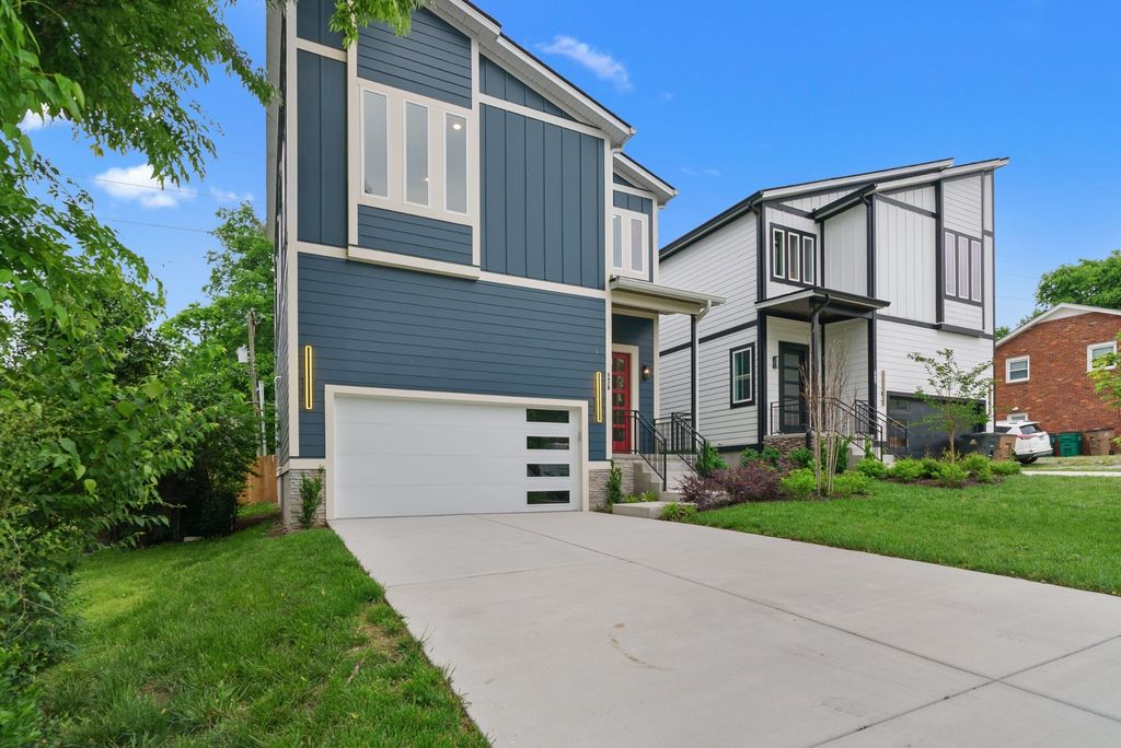 542B Starliner Dr, Nashville, TN 37209