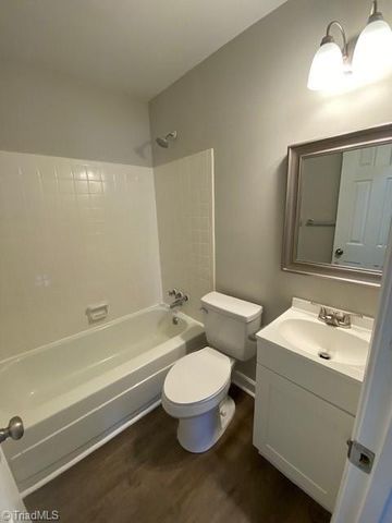 3432 Wichita Place F, Greensboro, NC 27405