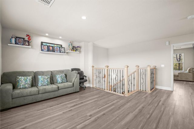 14510 Eaglefern Ln, Houston, TX 77068