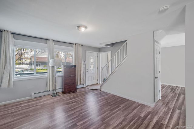 18 Pennwood Drive, Mastic Beach, NY 11951
