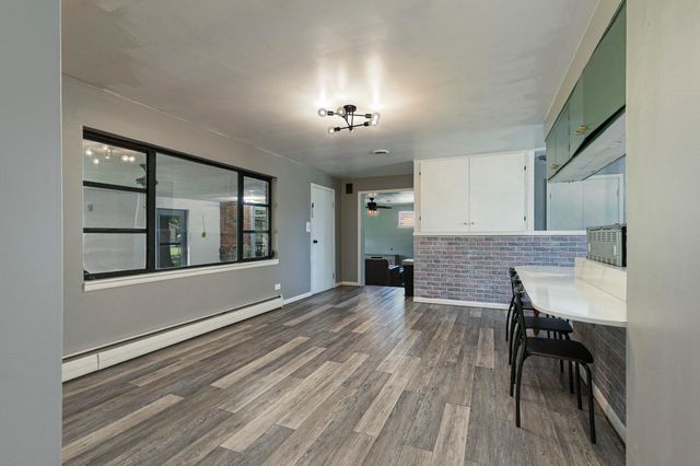 2114 East Walnut Street, Springfield, MO 65802