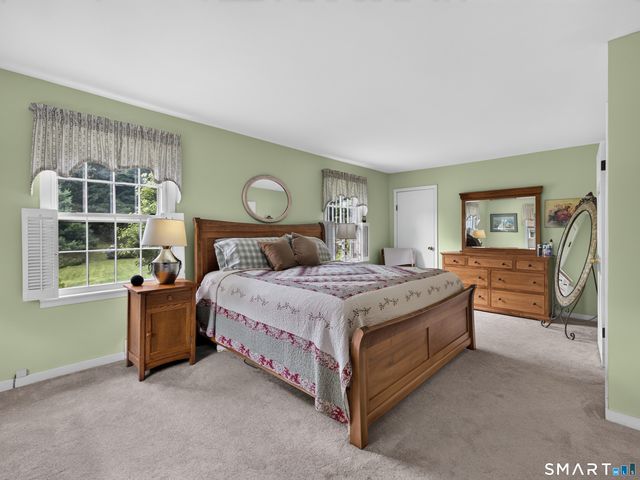 43 Upper Bartlett Road, Waterford, CT 06375