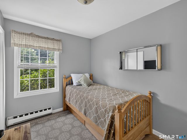 43 Upper Bartlett Road, Waterford, CT 06375