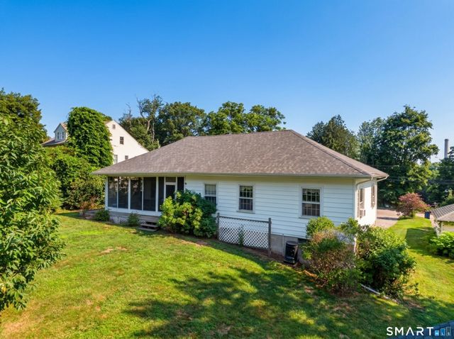 43 Upper Bartlett Road, Waterford, CT 06375