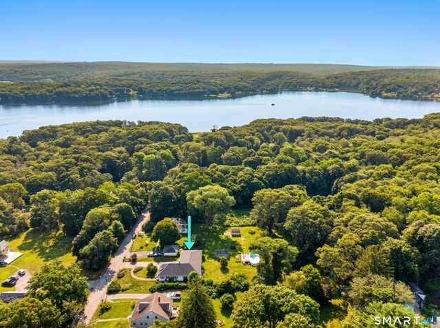 43 Upper Bartlett Road, Waterford, CT 06375