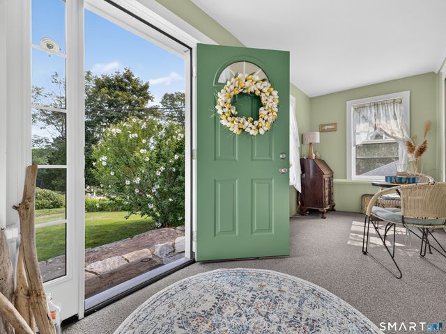 43 Upper Bartlett Road, Waterford, CT 06375