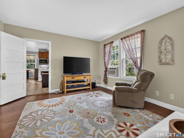 43 Upper Bartlett Road, Waterford, CT 06375