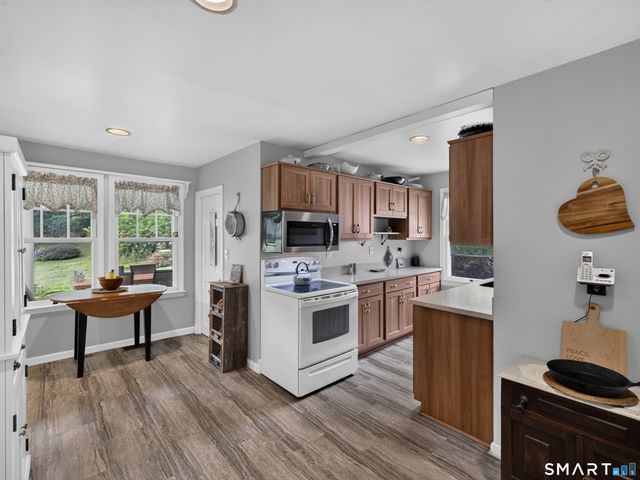 43 Upper Bartlett Road, Waterford, CT 06375