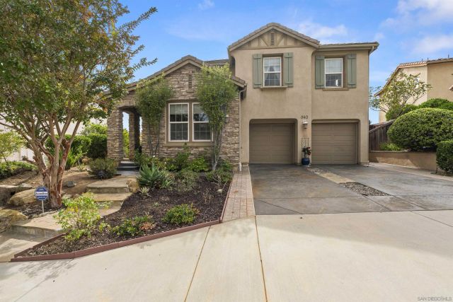 840 Luminara Way, San Marcos, CA 92078
